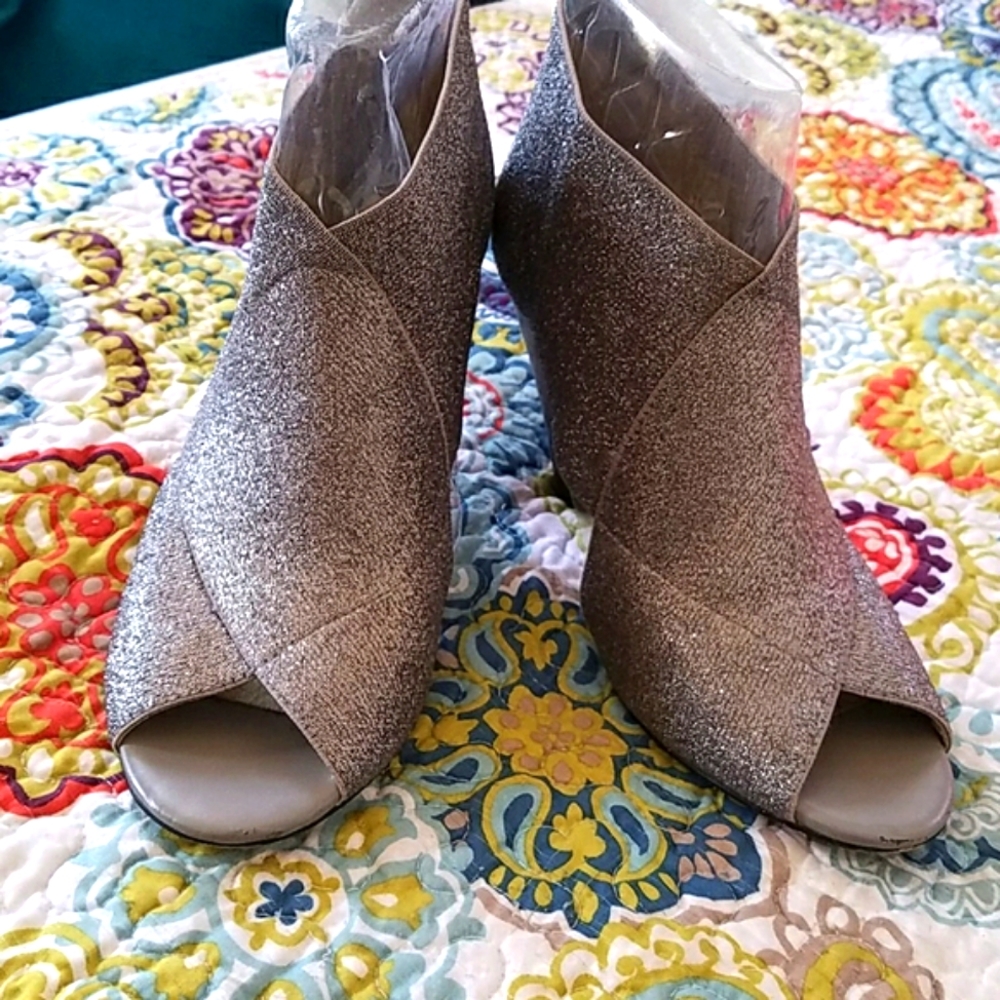 Seychelles heels - Picture 3 of 10